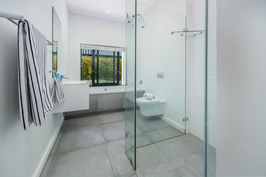 4 Bedroom Property for Sale in Val De Vie Estate Western Cape